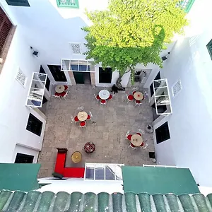 https://dar-el-medina-tunis.tunis-best-hotels.com