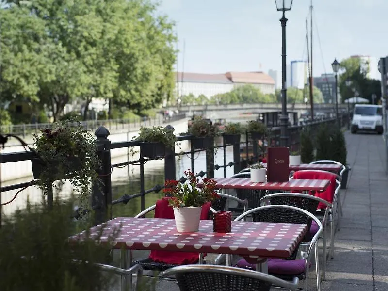 ****  Living Hotel Grosser Kurfuerst Berlin Germany