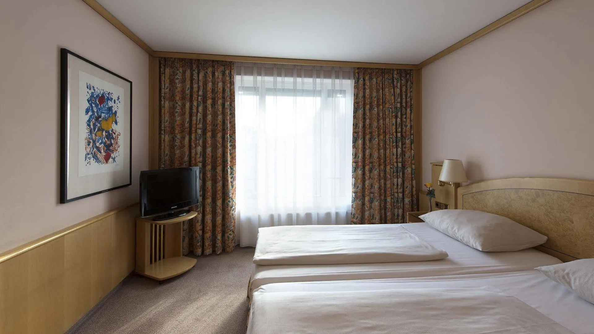 ****  Living Hotel Grosser Kurfuerst Berlin Németország